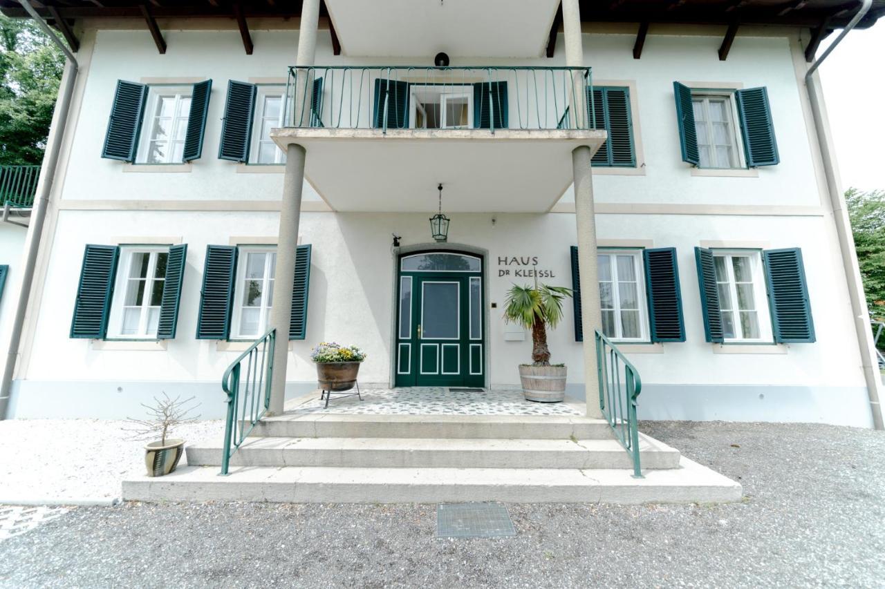 Villa Schwertfuehrer Velden am Worthersee Bagian luar foto